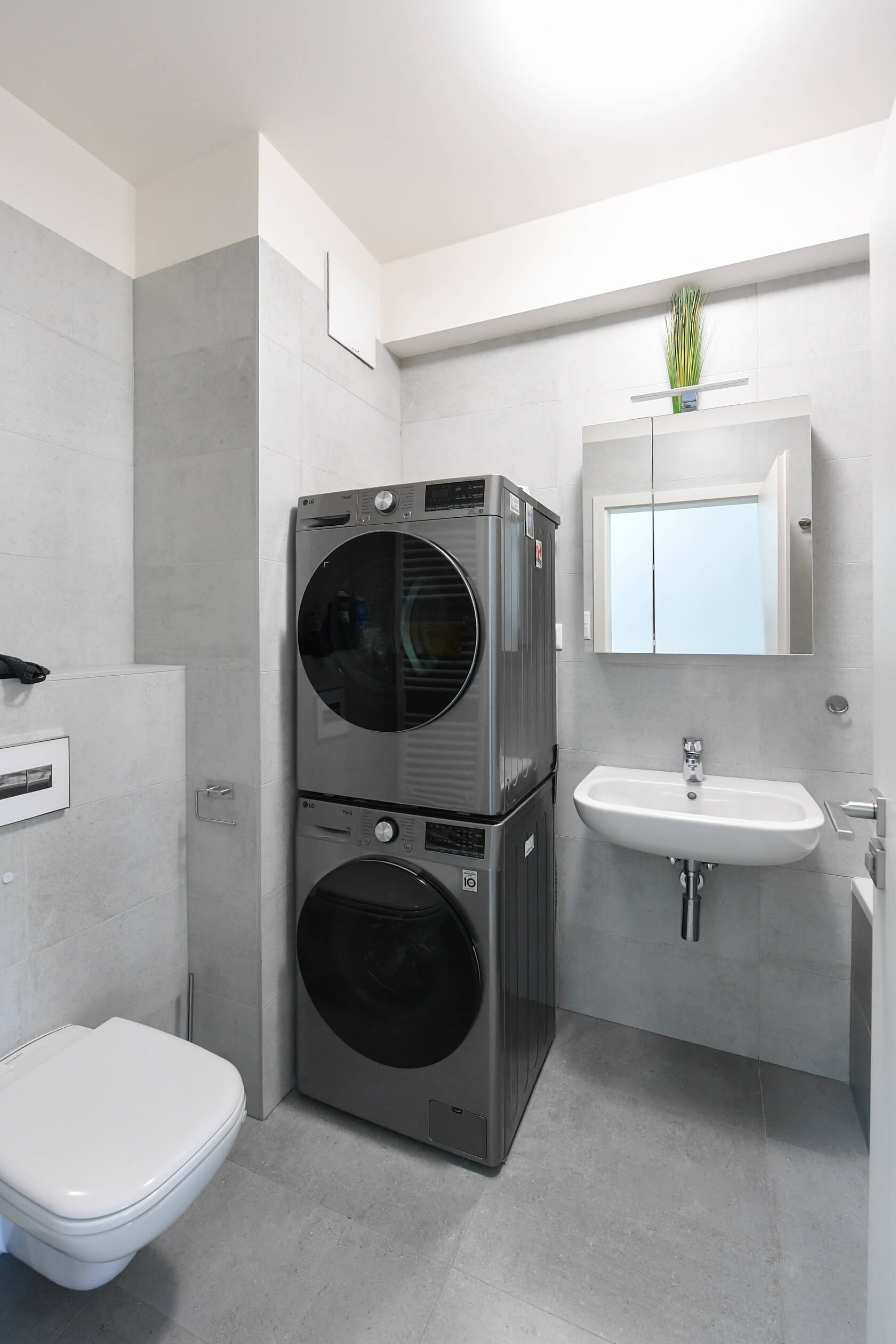 Svatošových, Vysočany - Prague 9 | Sale, Apartment One-bedroom (2+kk), 58 m²