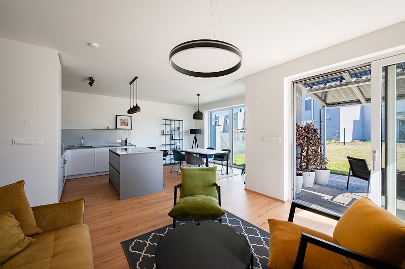 Cenomanská, Chýně - Praha-západ | Sale, House Four-bedroom (5+kk), 189 m²