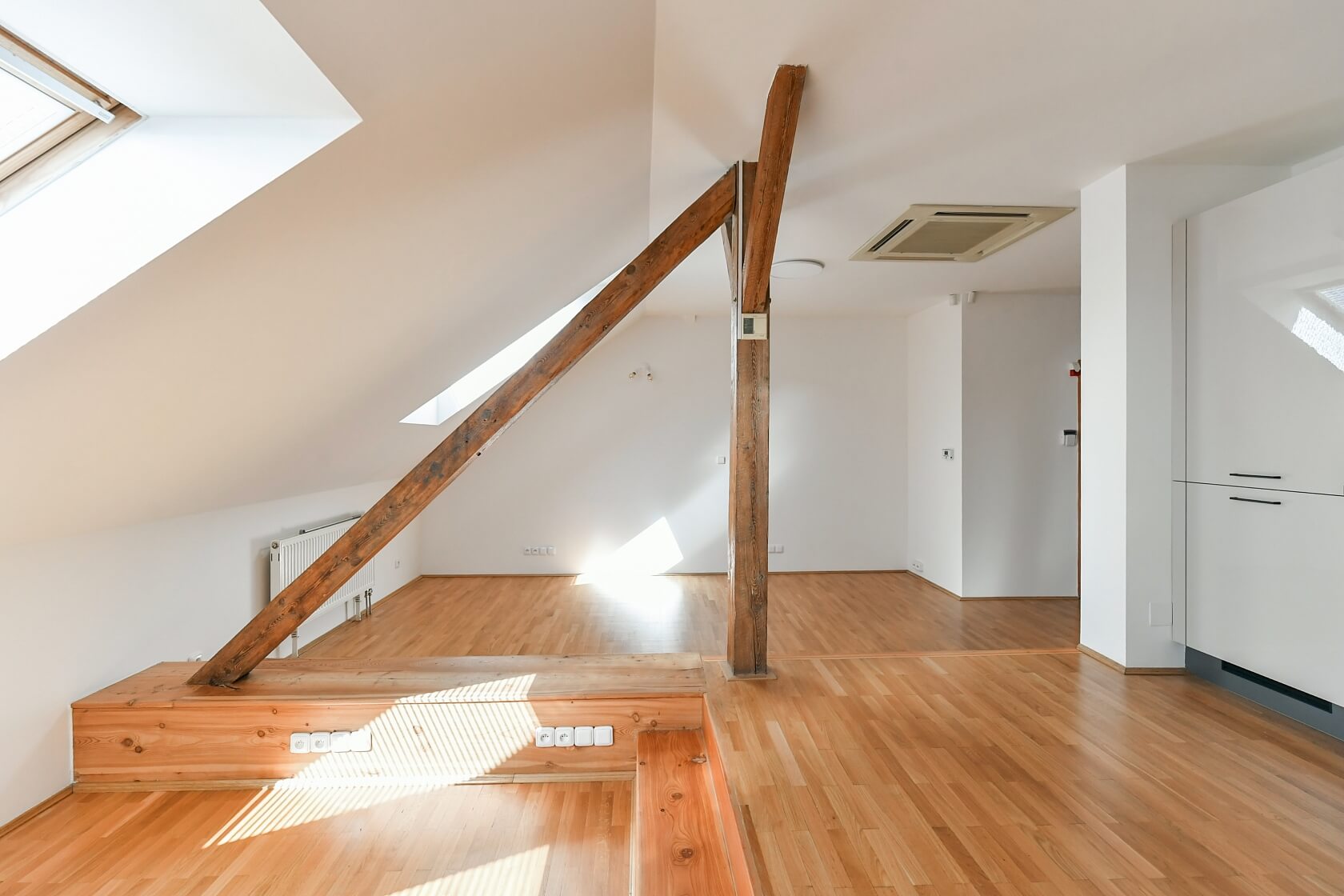 Bělehradská, Nusle - Praha 4 | Pronájem, Byt 2+kk, 74 m²