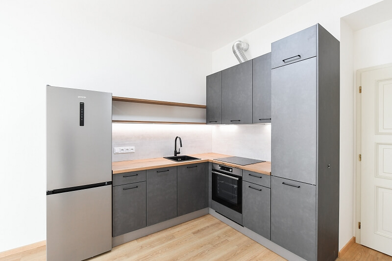 Plzeňská, Košíře - Prague 5 | Rent, Apartment One-bedroom (2+kk), 45 m²