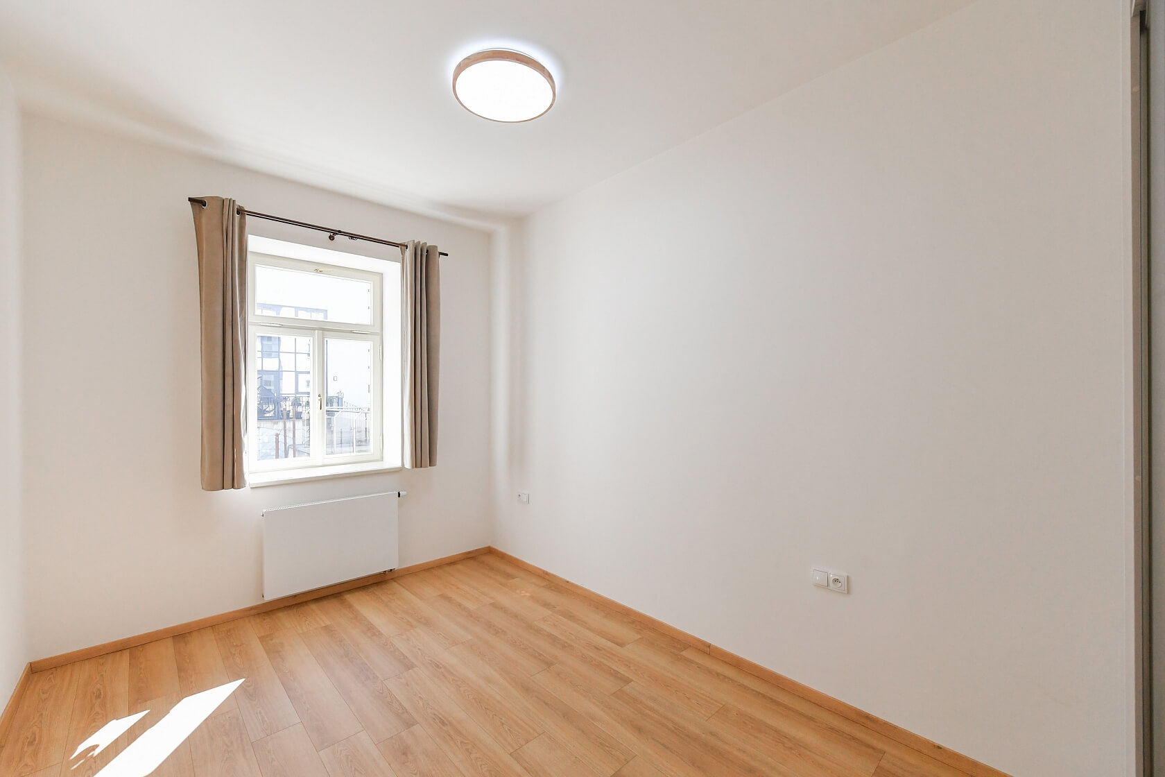 Plzeňská, Košíře - Praha 5 | Pronájem, Byt 2+kk, 45 m²