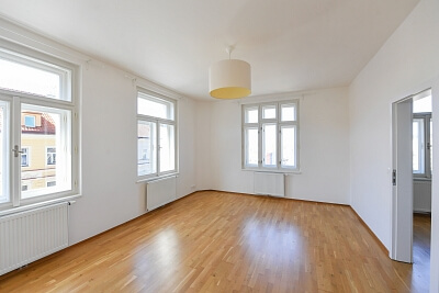 Žižkovo náměstí, Žižkov - Prague 3 | Rent, Apartment One-bedroom (2+kk), 61 m²