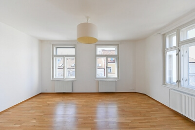 Žižkovo náměstí, Žižkov - Prague 3 | Rent, Apartment One-bedroom (2+kk), 61 m²