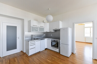 Žižkovo náměstí, Žižkov - Prague 3 | Rent, Apartment One-bedroom (2+kk), 61 m²