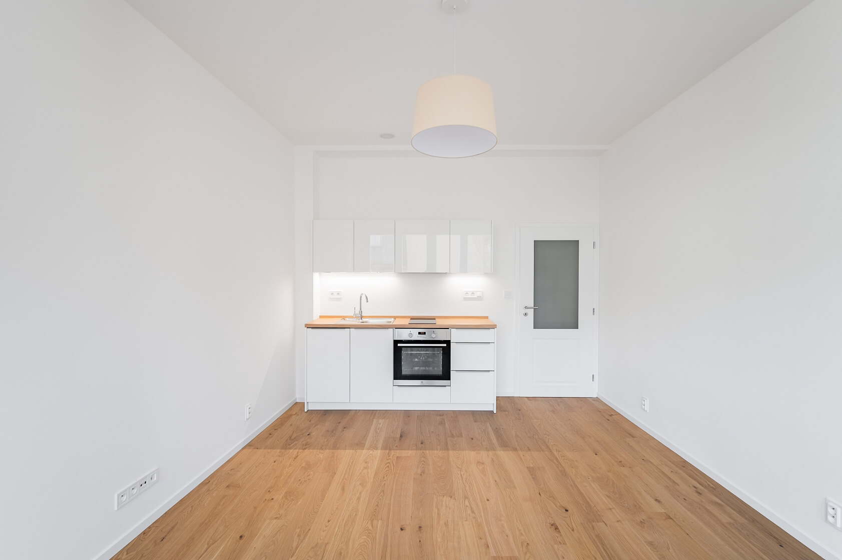 Bartolomějská, Staré Město - Prague 1 | Rent, Apartment Studio (1+kk), 31 m²