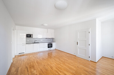 Kotevní, Smíchov - Prague 5 | Sale, Apartment Two-bedroom (3+kk), 78 m²