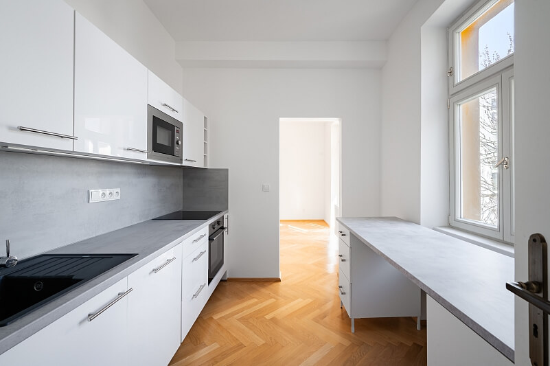 Kotevní, Smíchov - Prague 5 | Sale, Apartment Two-bedroom (3+kk), 105 m²