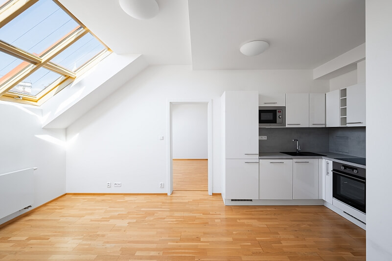 Kotevní, Smíchov - Prague 5 | Sale, Apartment Two-bedroom (3+kk), 64 m²