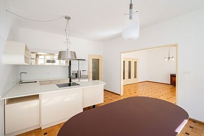 U Smaltovny, Holešovice - Prague 7 | Rent, Apartment Three-bedroom (4+1), 138 m²