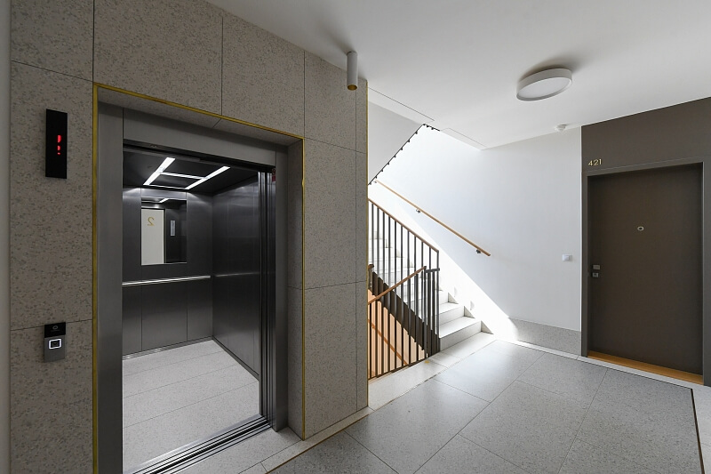 Jankovcova, Holešovice - Prague 7 | Sale, Apartment One-bedroom (2+kk), 88 m²