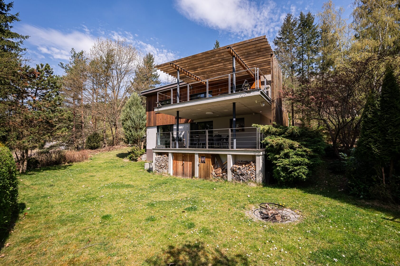 Milešov - Příbram | Sale, House Three-bedroom (4+kk), 230 m²