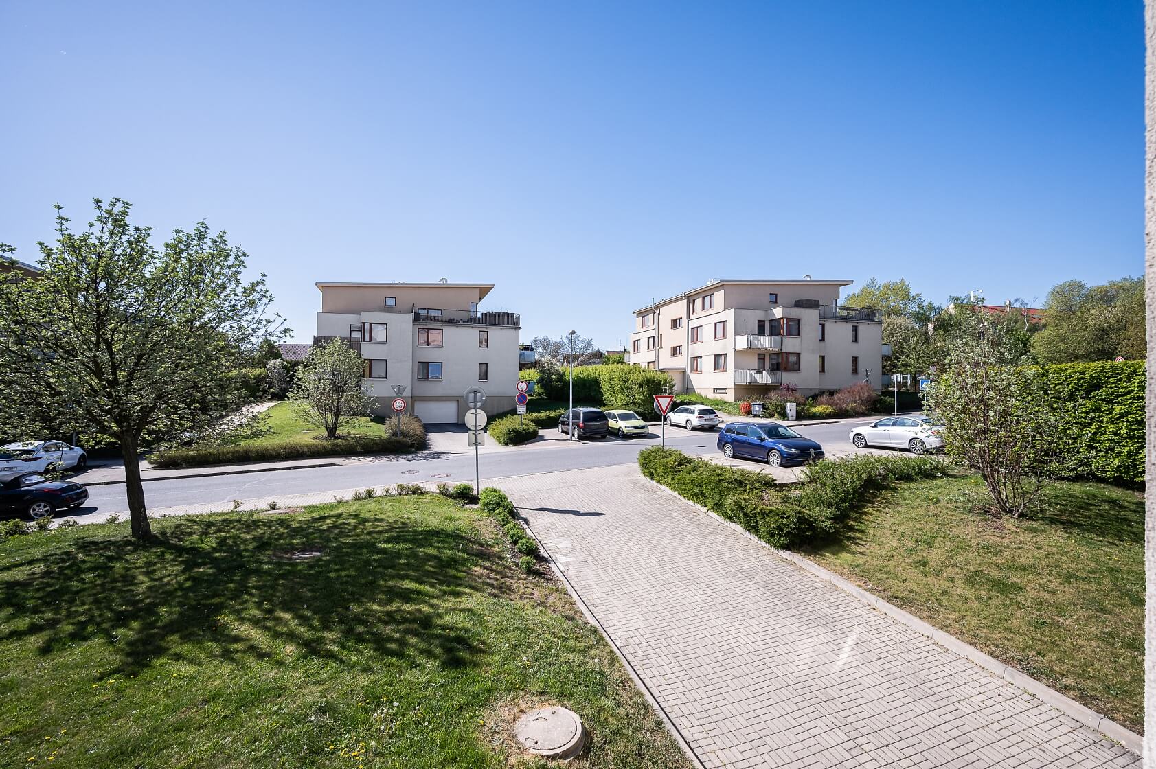 Laudonova, Štěrboholy - Prague 10 | Sale, Apartment One-bedroom (2+kk), 63 m²