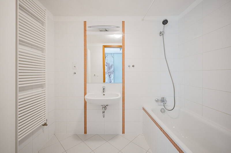 Na Prosecké vyhlídce, Prosek - Prague 9 | Sale, Apartment One-bedroom (2+kk), 58 m²
