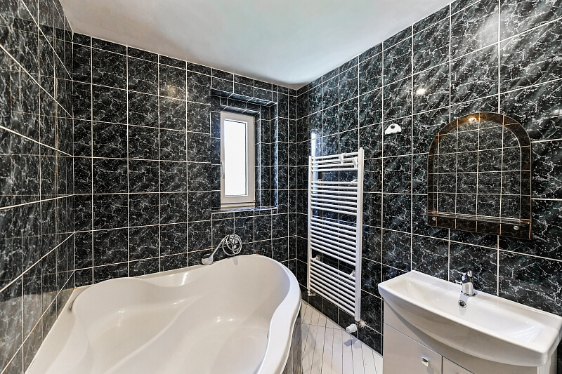 T. G. Masaryka, Karlovy Vary - Karlovy Vary | Sale, Apartment Two-bedroom (3+kk), 65 m²