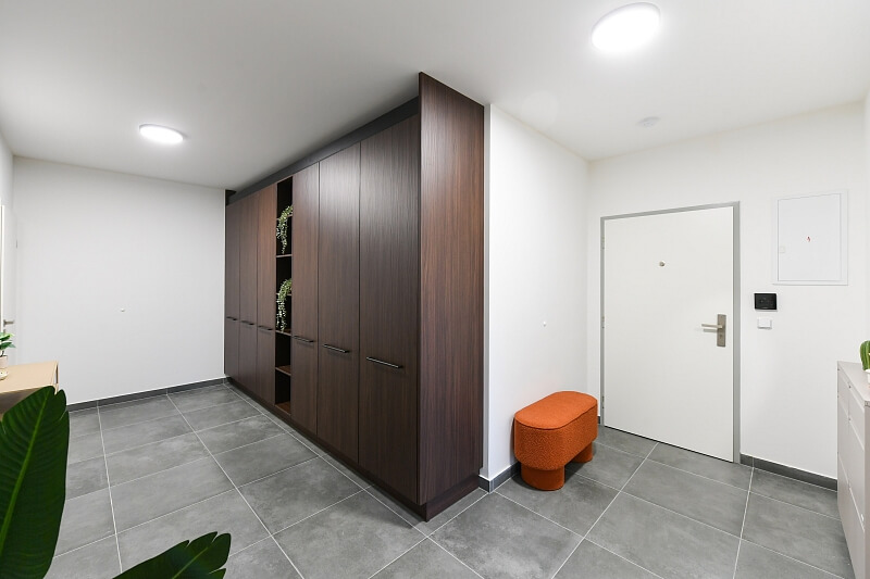 Karlovy Vary - Karlovy Vary | Prodej, Byt 2+kk, 98 m²