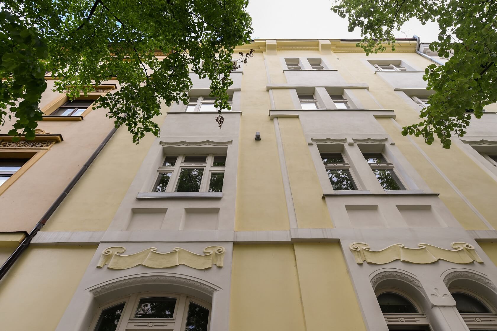 Žerotínova, Žižkov - Prague 3 | Sale, Apartment Three-bedroom (4+kk), 140 m²