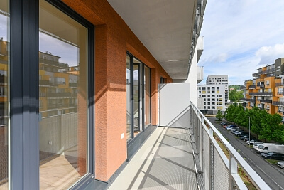 Gerstelova, Vysočany - Prague 9 | Sale, Apartment One-bedroom (2+kk), 63 m²