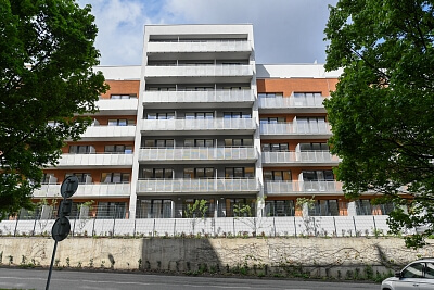 Gerstelova, Vysočany - Prague 9 | Sale, Apartment One-bedroom (2+kk), 63 m²