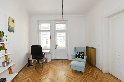 Kodaňská, Vršovice - Prague 10 | Rent, Apartment One-bedroom (2+1), 75 m²