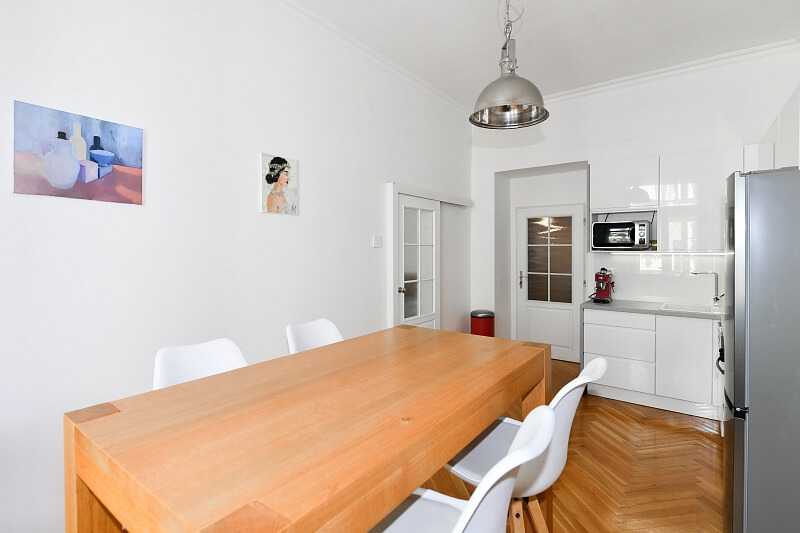 Kodaňská, Vršovice - Prague 10 | Rent, Apartment One-bedroom (2+1), 75 m²