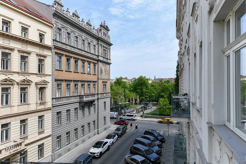Zborovská, Smíchov - Prague 5 | Rent, Apartment One-bedroom (2+1), 87 m²