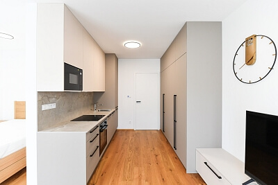 Starokošířská, Košíře - Prague 5 | Rent, Apartment Studio (1+kk), 40 m²