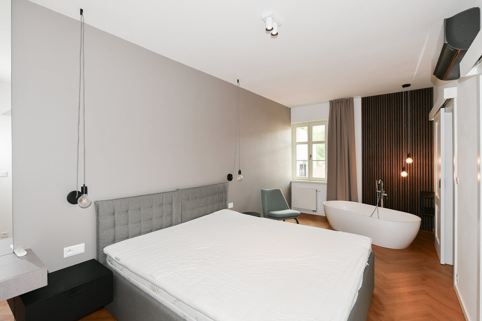 Roháčova, Žižkov - Praha 3 | Prodej, Byt 3+kk, 90 m²