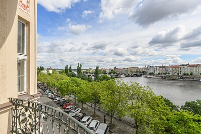 Janáčkovo nábřeží, Smíchov - Prague 5 | Rent, Apartment Three-bedroom (4+1), 146 m²