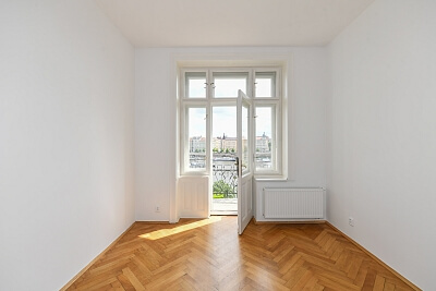Janáčkovo nábřeží, Smíchov - Prague 5 | Rent, Apartment Three-bedroom (4+1), 146 m²