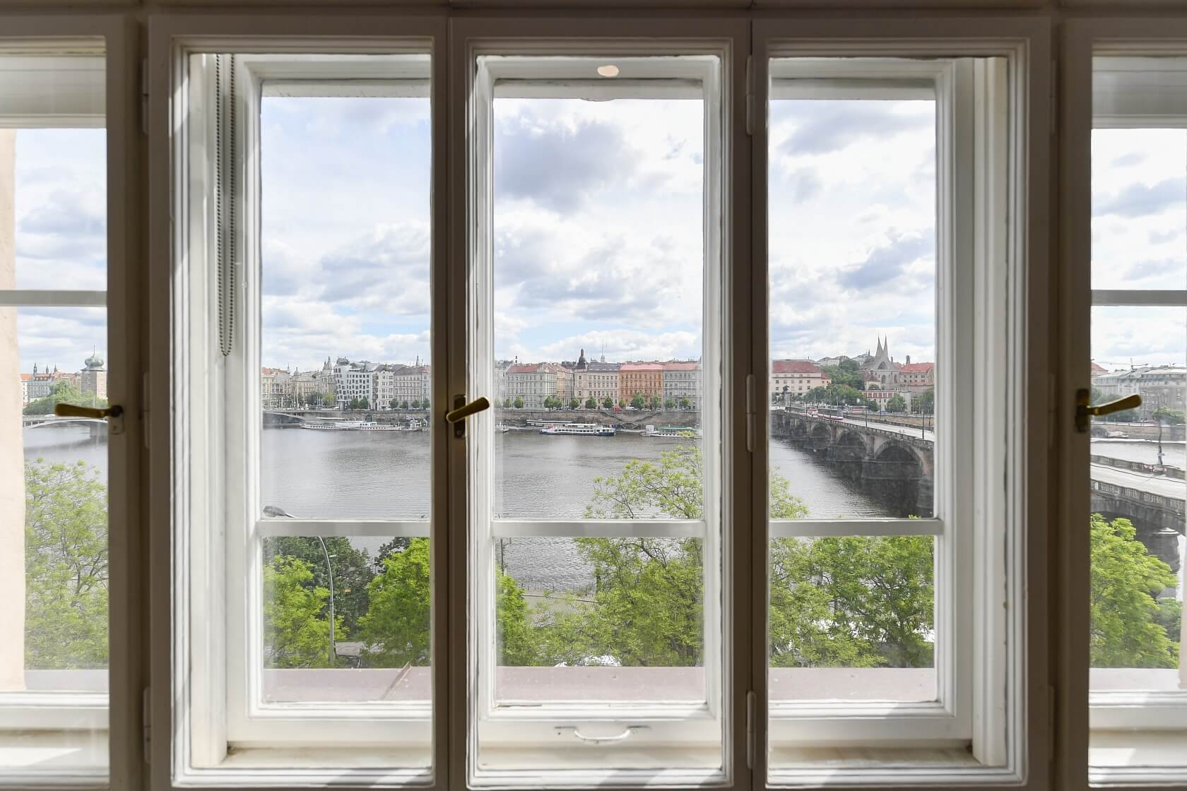Janáčkovo nábřeží, Smíchov - Praha 5 | Pronájem, Byt 4+1, 146 m²