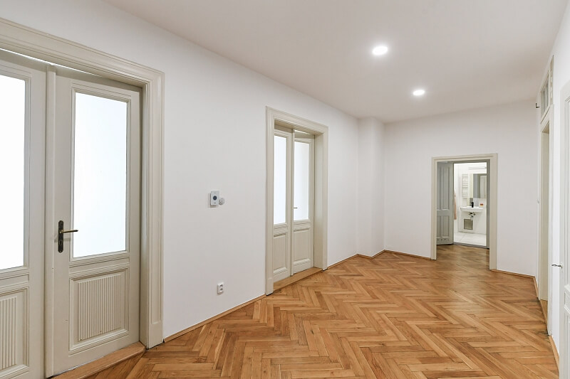 Janáčkovo nábřeží, Smíchov - Prague 5 | Rent, Apartment Three-bedroom (4+1), 146 m²