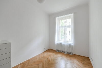 Máchova, Vinohrady - Praha 2 | Pronájem, Byt 2+kk, 48 m²