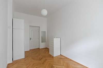 Máchova, Vinohrady - Prague 2 | Rent, Apartment One-bedroom (2+kk), 48 m²