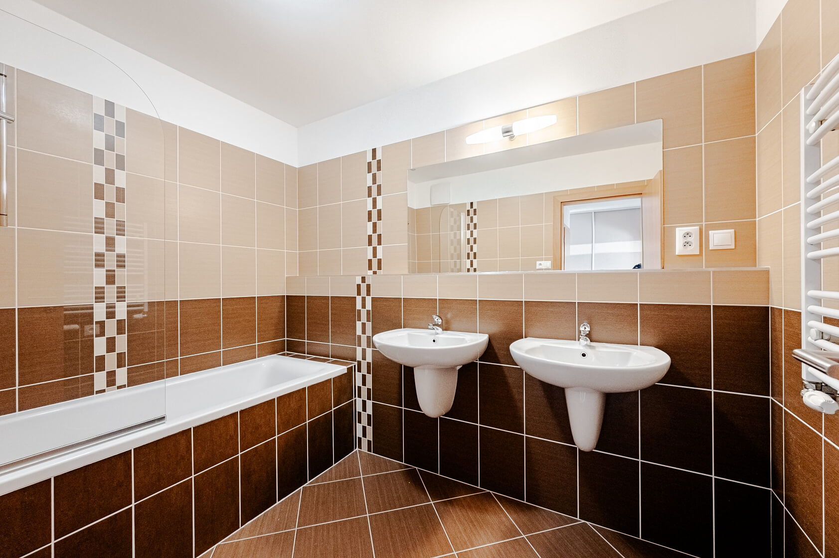 V Třešňovce, Hrdlořezy - Praha 9 | Pronájem, Byt 2+kk, 66 m²
