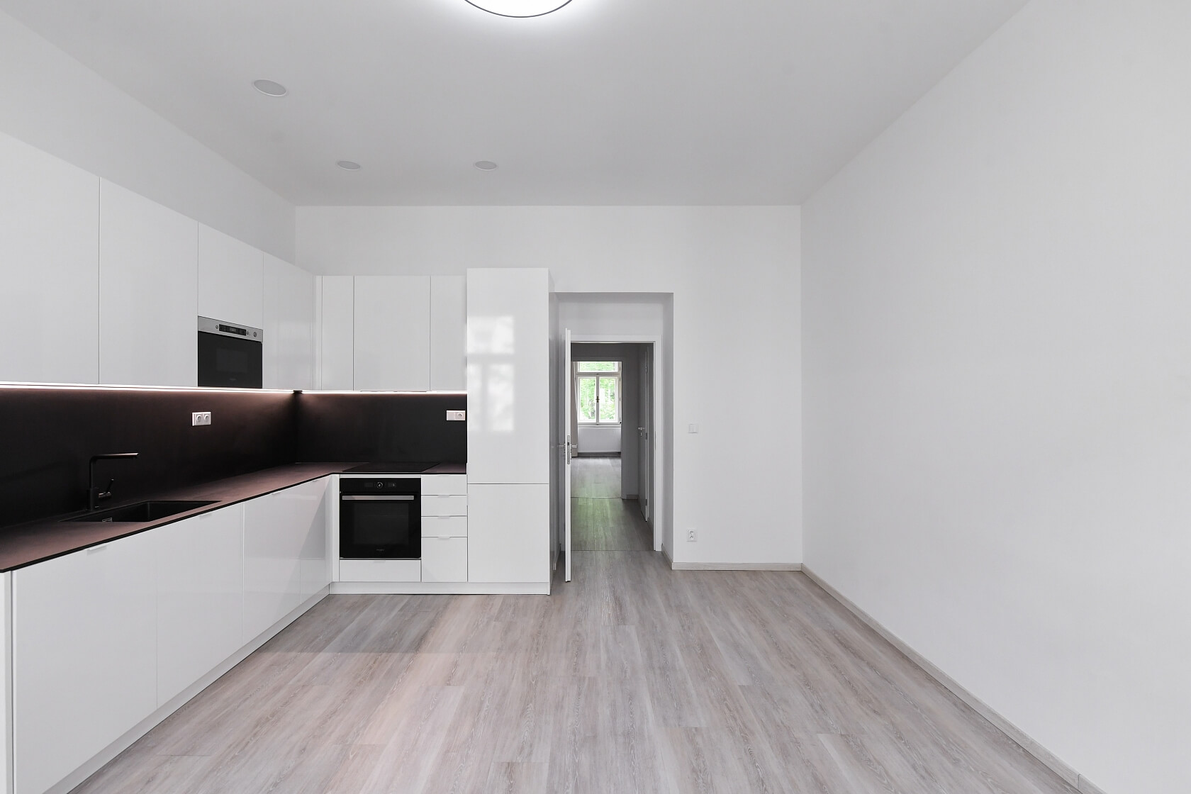 Máchova, Vinohrady - Praha 2 | Pronájem, Byt 2+kk, 49 m²