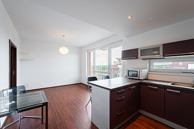 Kryšpínova, Dolní Měcholupy - Praha 10 | Pronájem, Byt 2+kk, 57 m²