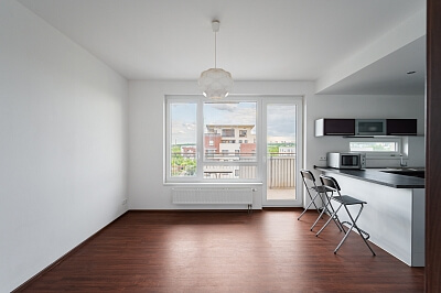Kryšpínova, Dolní Měcholupy - Praha 10 | Pronájem, Byt 2+kk, 57 m²
