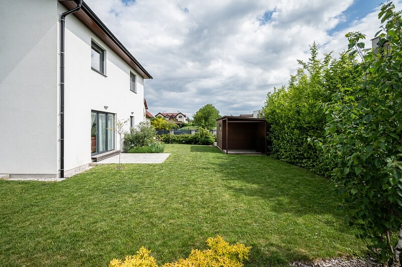 Husova, Horoměřice - Praha-západ | Pronájem, Rodinný dům 5+kk, 137 m²