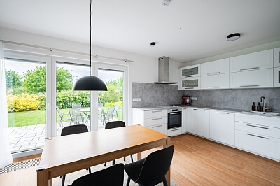 Husova, Horoměřice - Praha-západ | Pronájem, Rodinný dům 5+kk, 137 m²