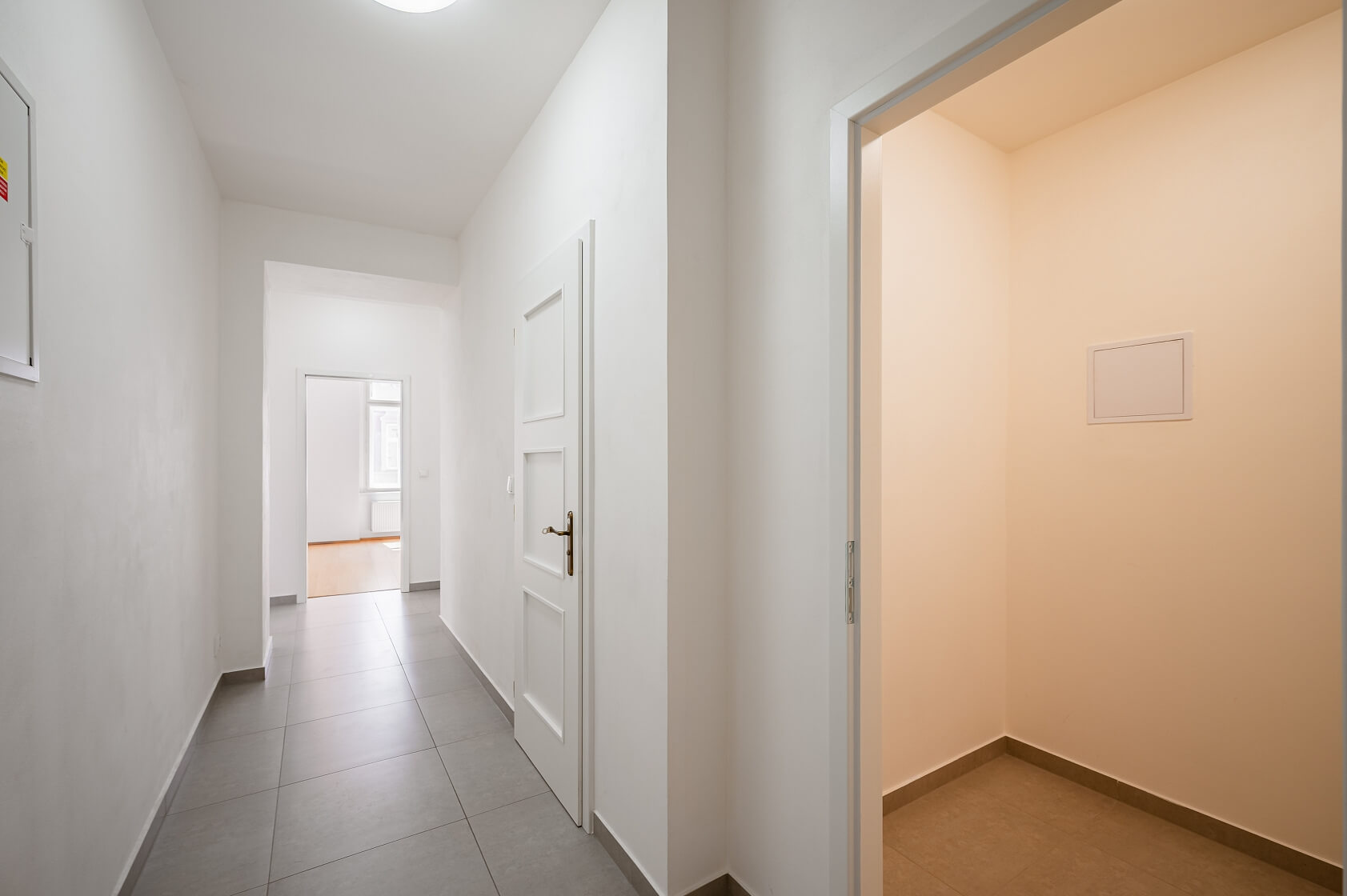 Svornosti, Smíchov - Prague 5 | Sale, Apartment One-bedroom (2+kk), 74 m²