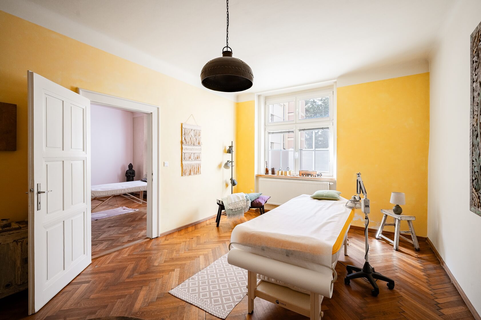 Za Pohořelcem, Střešovice - Prague 6 | Sale, Apartment One-bedroom (2+1), 81 m²