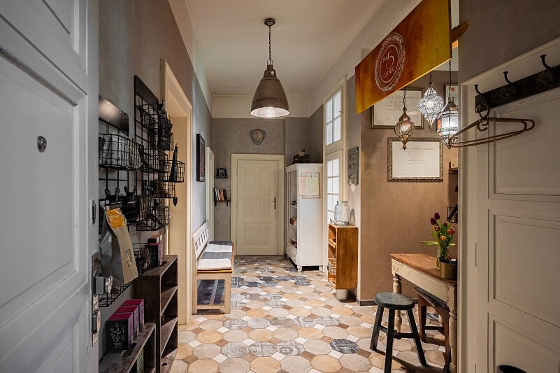 Za Pohořelcem, Střešovice - Prague 6 | Sale, Apartment One-bedroom (2+1), 81 m²