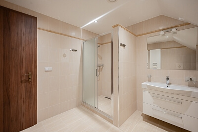 Divadelní náměstí, Karlovy Vary - Karlovy Vary | Prodej, Byt 3+kk, 137 m²