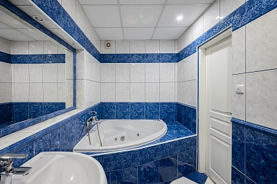 Mošnova, Smíchov - Prague 5 | Sale, Apartment Three-bedroom (4+kk), 184 m²