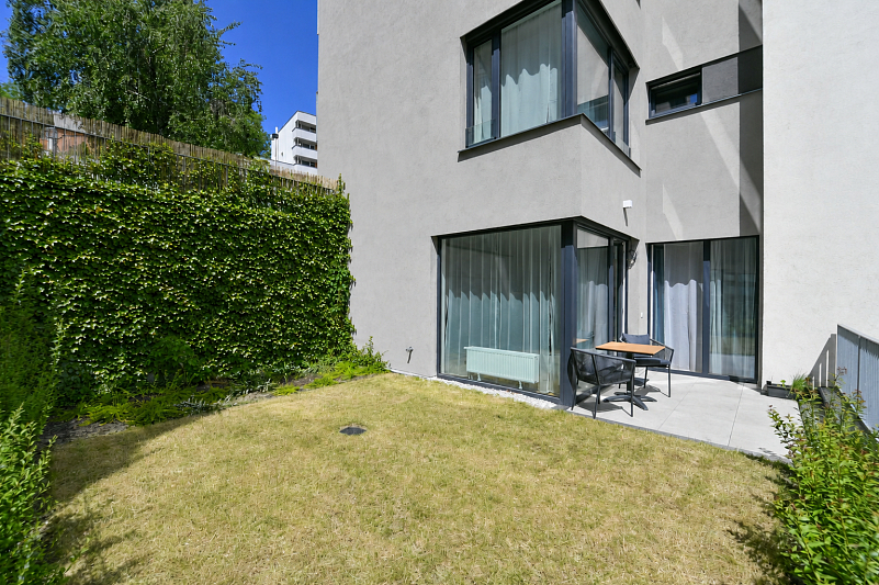 Holečkova, Smíchov - Prague 5 | Sale, Apartment One-bedroom (2+kk), 80 m²