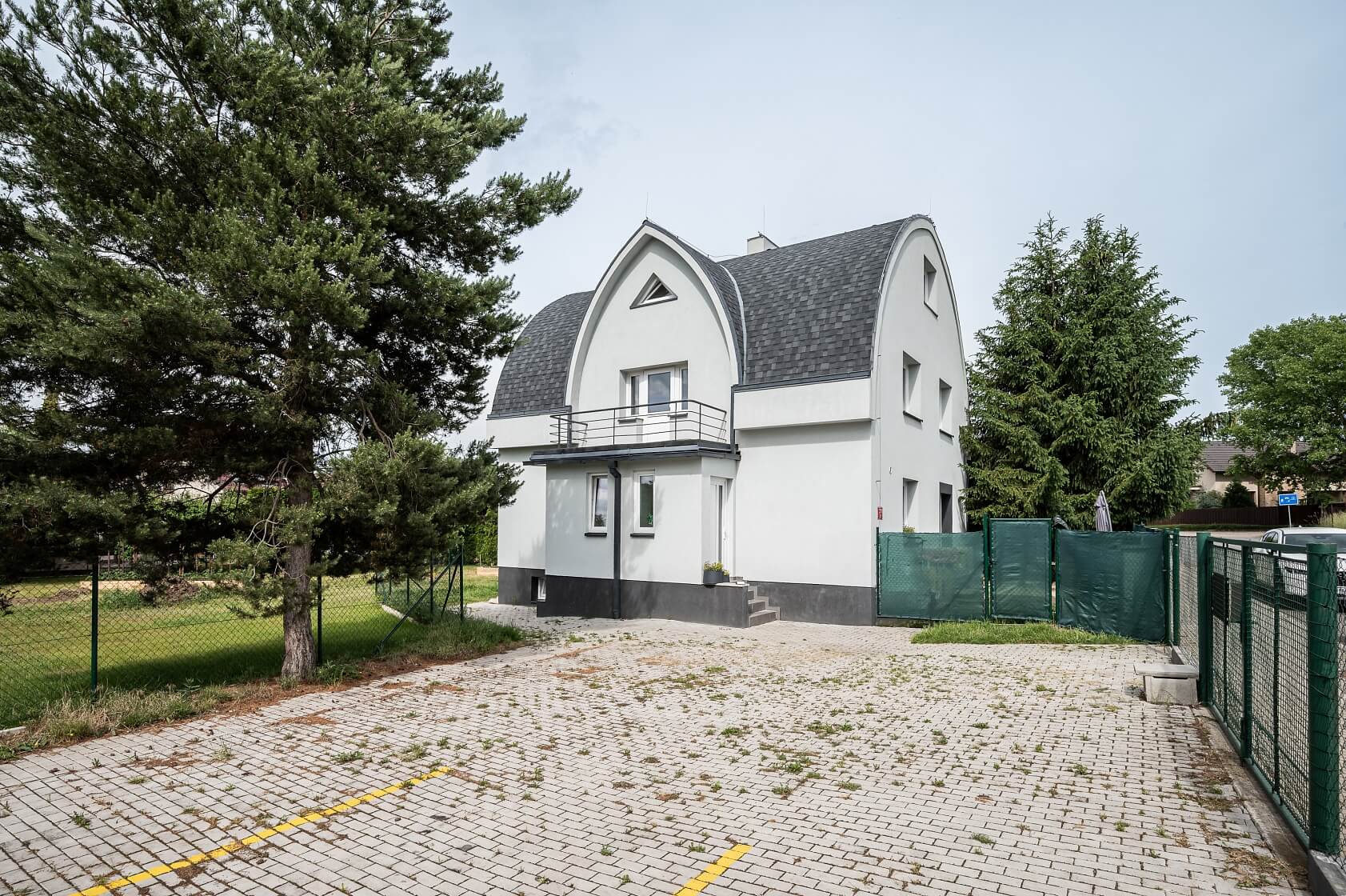 Českého červeného kříže, Lipence - Prague 5 | Sale, Apartment Two-bedroom (3+kk), 71 m²