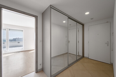 Klausova, Stodůlky - Prague 5 | Sale, Apartment Three-bedroom (4+kk), 127 m²
