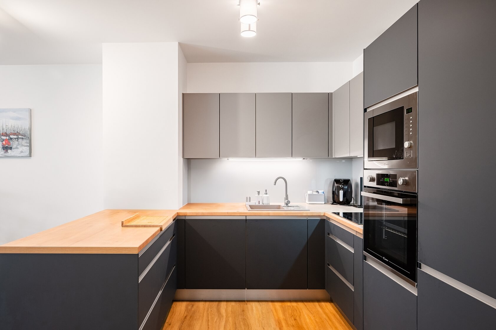 Holečkova, Smíchov - Prague 5 | Sale, Apartment One-bedroom (2+kk), 80 m²