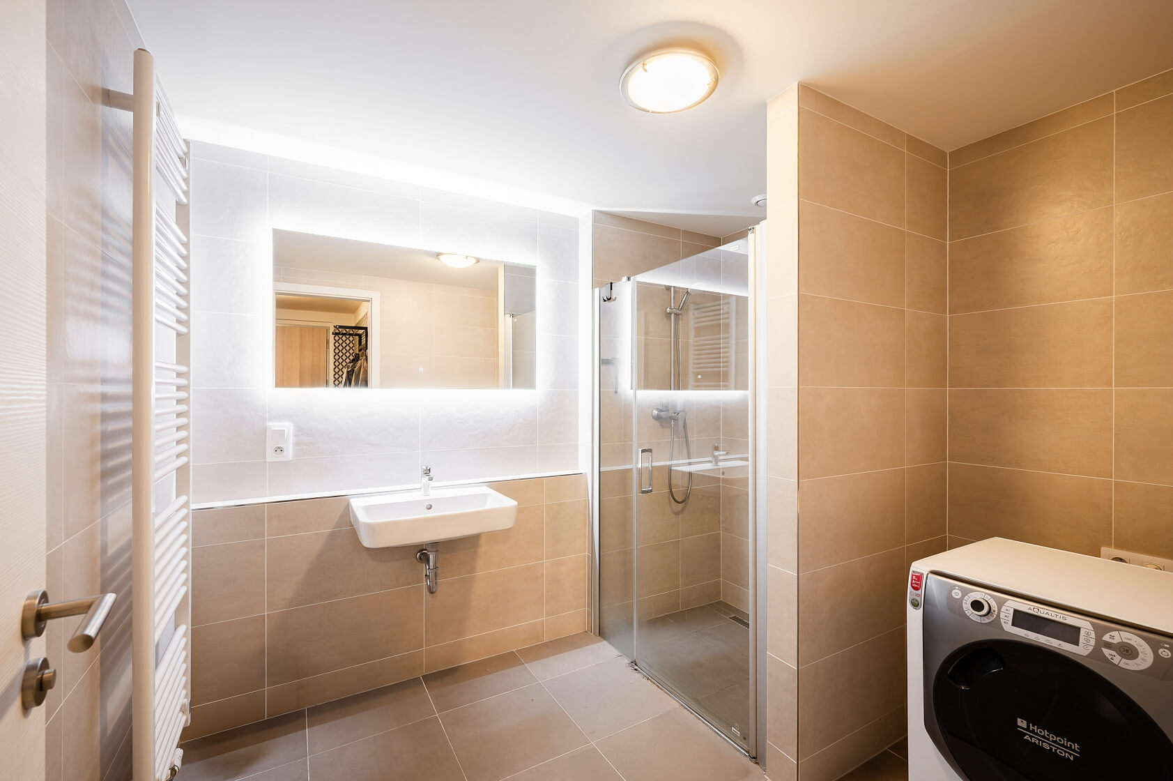 Holečkova, Smíchov - Praha 5 | Prodej, Byt 2+kk, 80 m²
