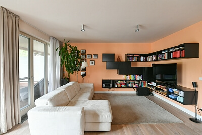 Mezilehlá, Hrdlořezy - Prague 9 | Rent, Apartment One-bedroom (2+kk), 103 m²
